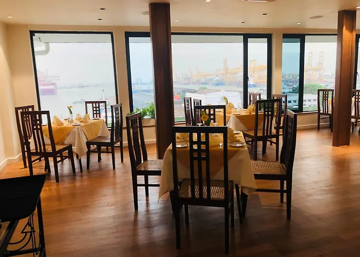 Grand Oriental Hotel