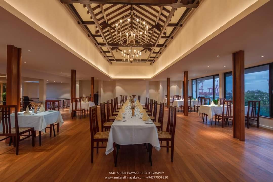 Grand Oriental 4* Colombo