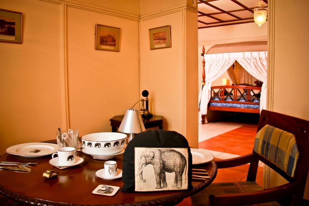 Grand Oriental Hotel