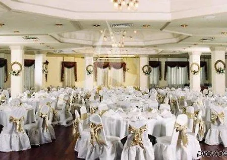 Grand Oriental Hotel 